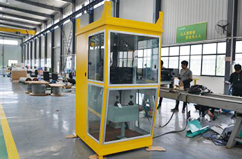 Overhead crane operator cabin